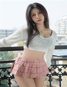 《美女性爱图片》