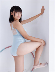 《三级黄18岁以下》