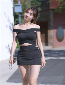 《巨乳母娘》