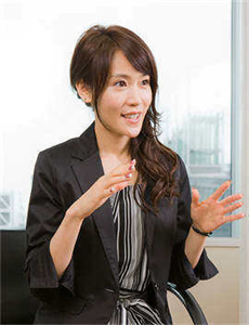 《康乃馨之吻》
